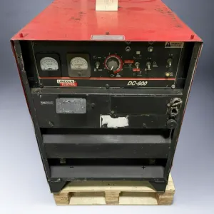 Lincoln Electric DC-600 Stick Welder